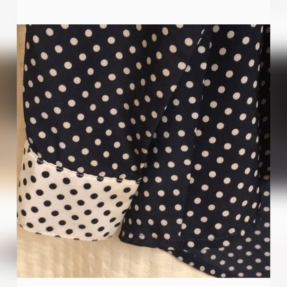 Forever 21 Modest womens size Medium polka dots dark blue white button-d… - Picture 15 of 16